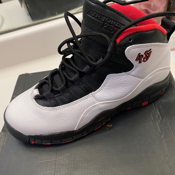 Jordan Retro 10 - Picture 1 of 3
